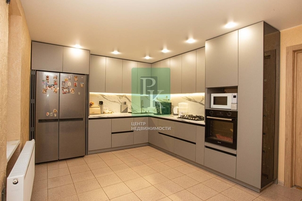 
  Продается дом 326 м². Фото 1.