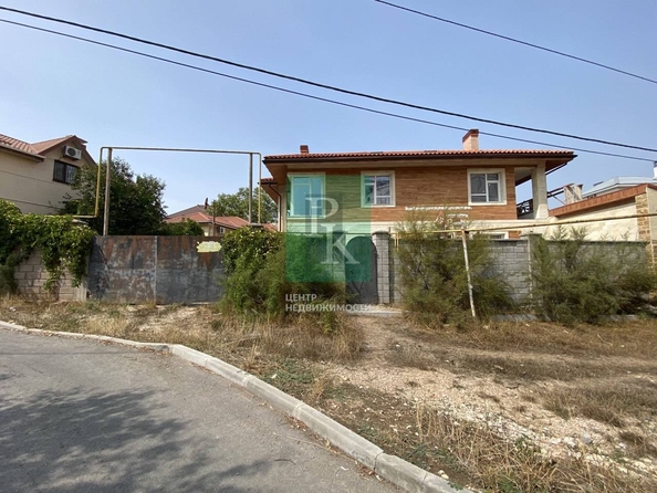 
  Продается коттедж 275 м². Фото 1.