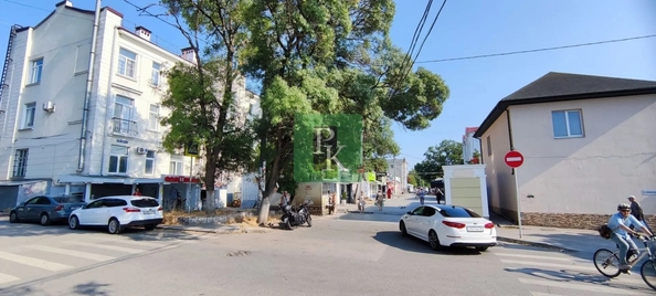 
  Продается торговая площадь 19.8 м². Фото 9.