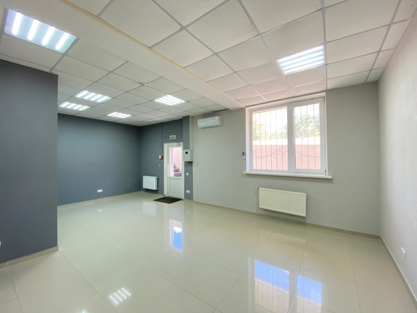 
  Сдается офис 55.3 м². Фото 5.
