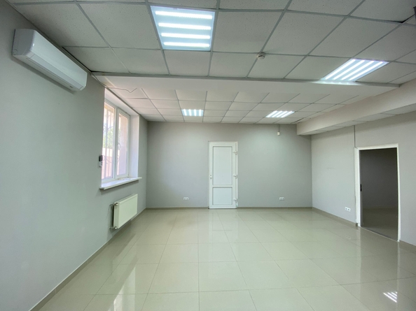 
  Сдается офис 55.3 м². Фото 7.