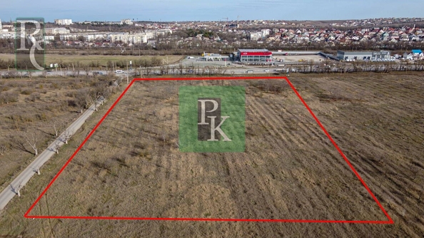 
  Продается универсальное помещение 10000 м². Фото 1.
