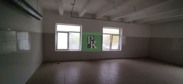 
  Сдается производственное помещение 200 м². Фото 2.