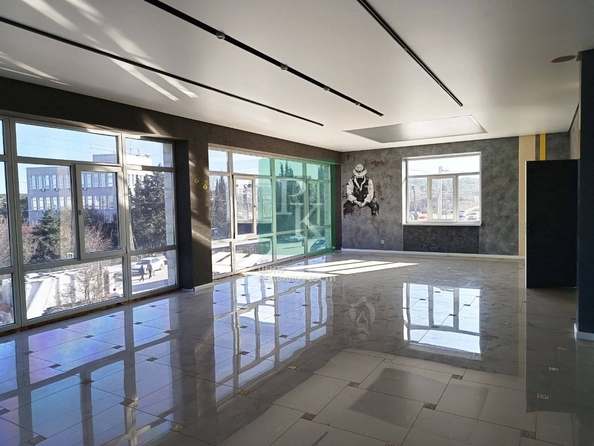 
  Сдается офис 130.49 м². Фото 3.