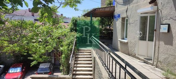 
  Сдается офис 42.5 м². Фото 2.