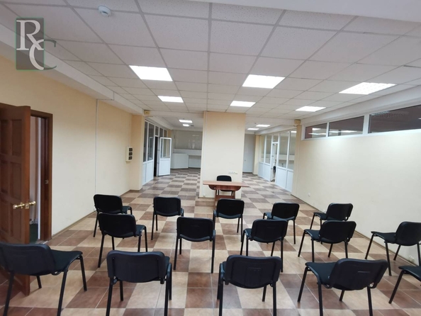 
  Сдается офис 195 м². Фото 2.
