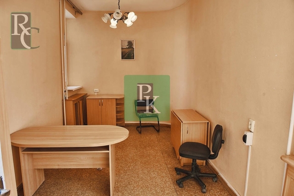 
  Сдается офис 176.1 м². Фото 19.
