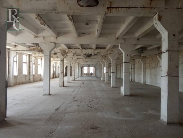 
  Сдается универсальное помещение 1000 м². Фото 2.