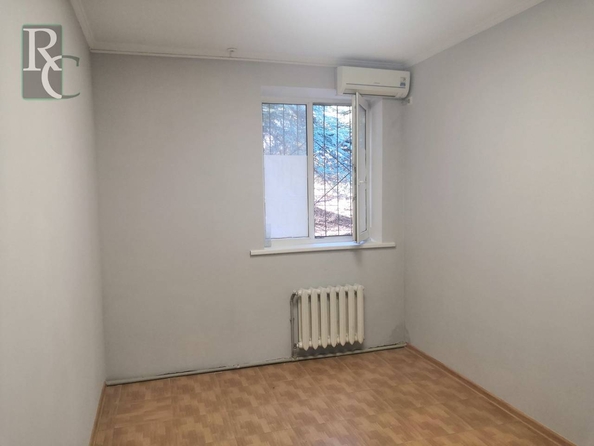 
  Сдается офис 13.7 м². Фото 6.