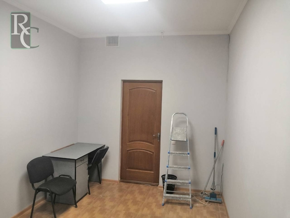 
  Сдается офис 13.7 м². Фото 8.