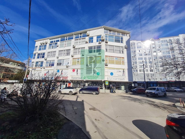 
  Продается универсальное помещение 2400 м². Фото 2.