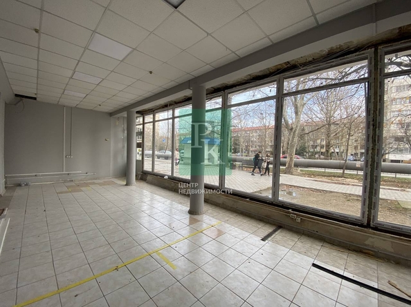 
  Сдается универсальное помещение 175 м². Фото 1.