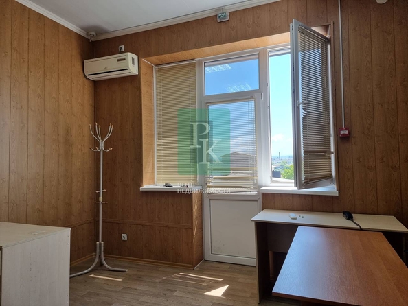 
  Сдается офис 15 м². Фото 1.