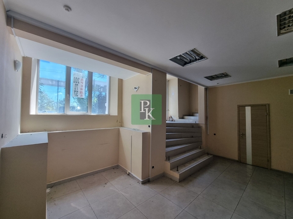 
  Сдается универсальное помещение 152.8 м². Фото 3.