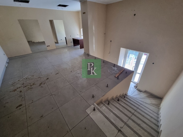
  Сдается универсальное помещение 152.8 м². Фото 4.