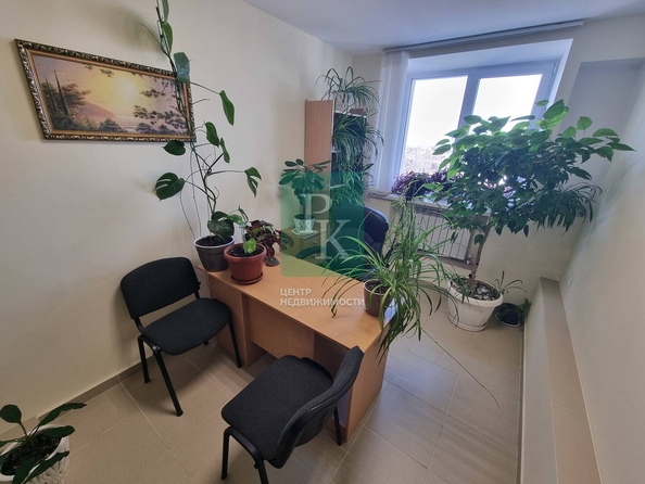 
  Сдается офис 10.3 м². Фото 1.