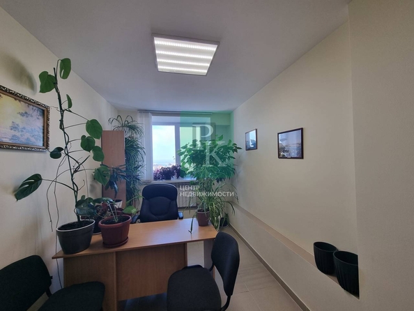 
  Сдается офис 10.3 м². Фото 7.