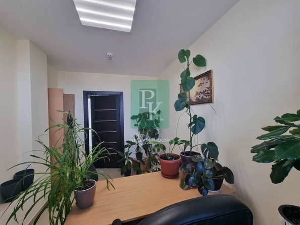 
  Сдается офис 10.3 м². Фото 9.