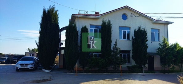 
  Сдается офис 93.5 м². Фото 1.