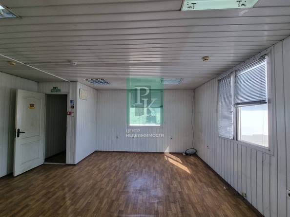 
  Сдается офис 38 м². Фото 7.