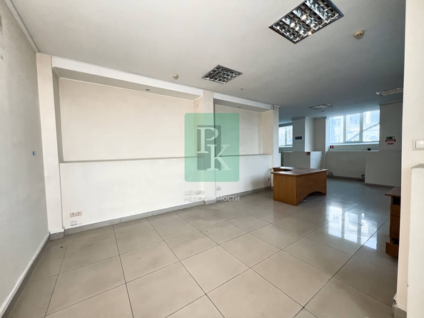 
  Сдается универсальное помещение 459.3 м². Фото 4.