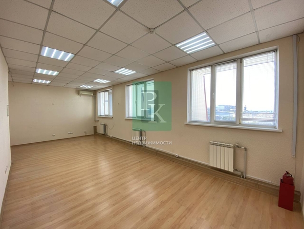 
  Сдается офис 31.5 м². Фото 7.
