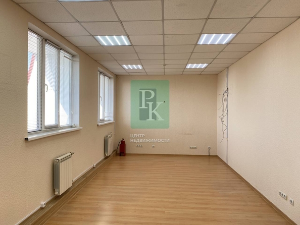 
  Сдается офис 31.5 м². Фото 9.