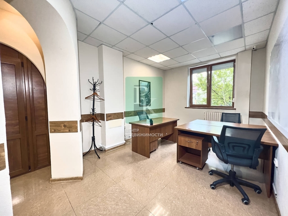 
  Сдается офис 201.5 м². Фото 19.