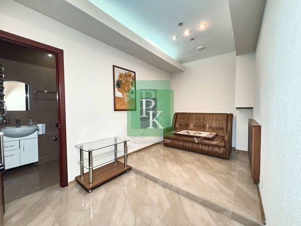 
  Сдается офис 201.5 м². Фото 22.