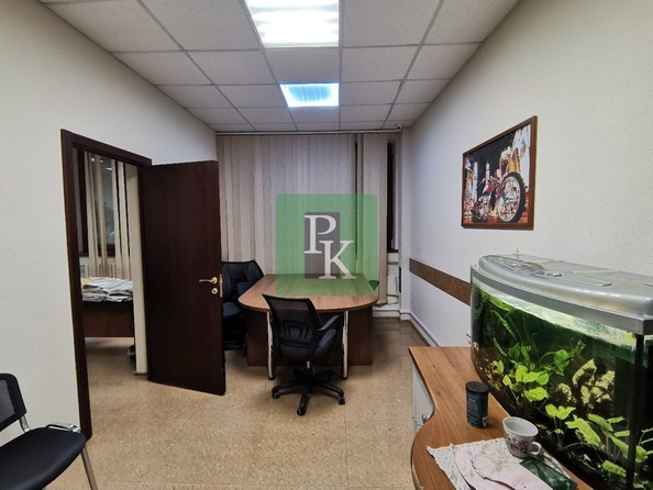 
  Сдается офис 201.5 м². Фото 24.
