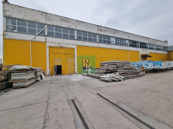 
  Сдается склад 745 м². Фото 1.