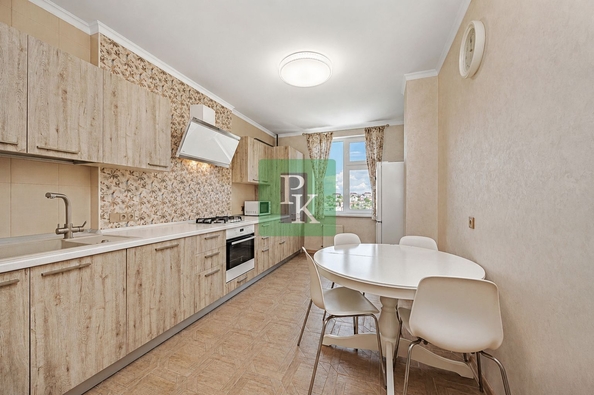 
  Продается 2-комн. квартира 72.6 м². Фото 1.