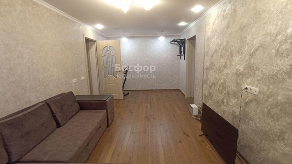 
  Продается 3-комн. квартира 69.7 м². Фото 1.