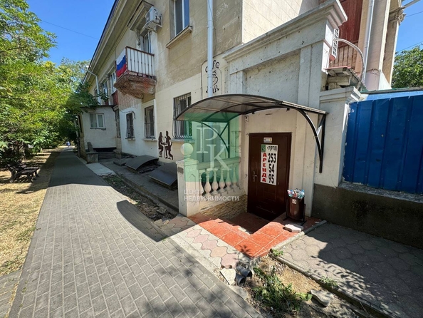 
  Сдается торговая площадь 160.6 м². Фото 1.