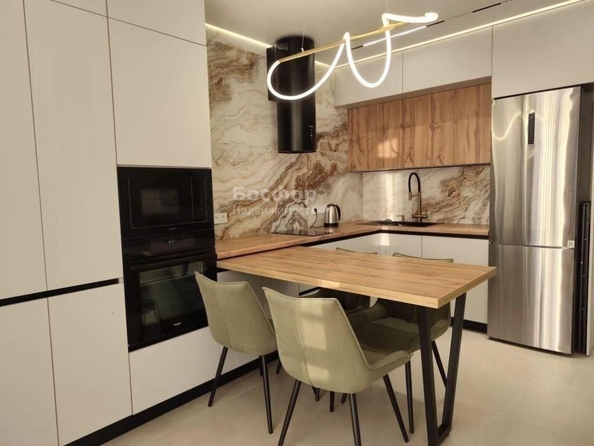 
  Продается 2-комн. квартира 57 м². Фото 1.