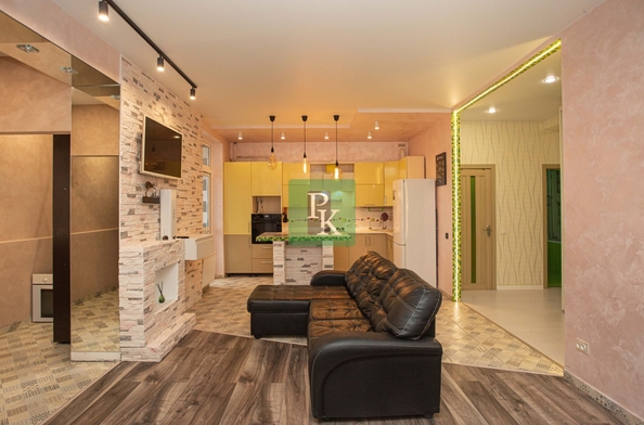 
  Продается 2-комн. квартира 71.5 м². Фото 4.