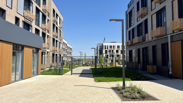 
  Продается 1-комн. квартира 37.5 м², в ЖК Листория, этап 3. Фото 10.