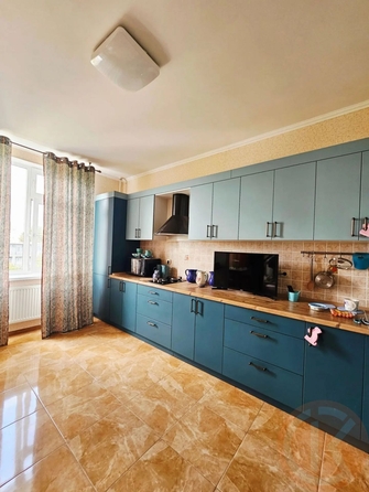 
  Продается 3-комн. квартира 93.5 м². Фото 1.