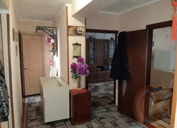 
  Продается 4-комн. квартира 82.5 м². Фото 1.