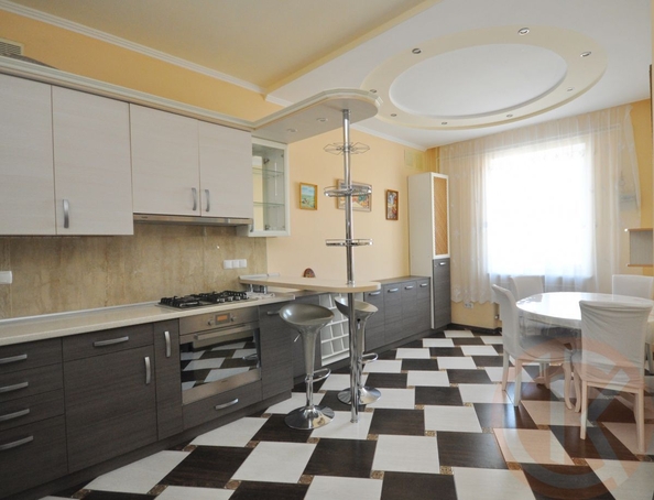 
  Продается 2-комн. квартира 100.6 м². Фото 1.
