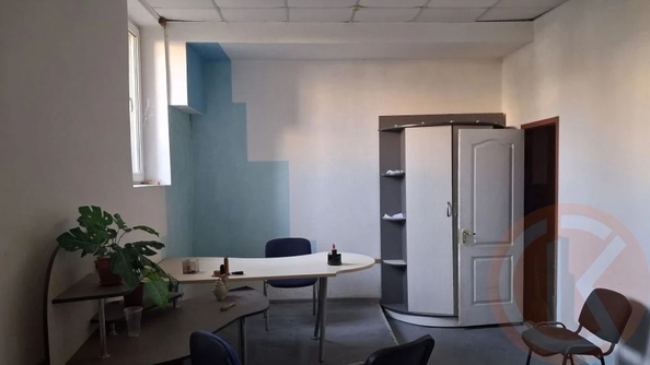 
  Продается универсальное помещение 240 м². Фото 1.