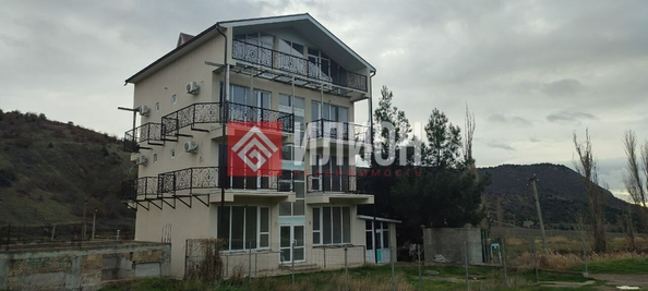 
  Продается дом 243.7 м². Фото 1.