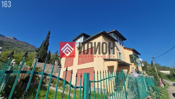 
  Продается дом 300 м². Фото 1.