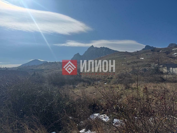 
  Продается земельный участок 4.7 сотки. Фото 1.