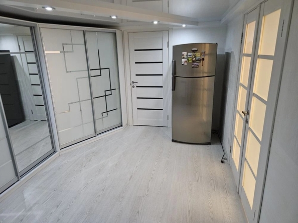 
  Продается 3-комн. квартира 200 м². Фото 19.