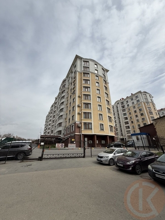 
  Продается 3-комн. квартира 117 м². Фото 1.