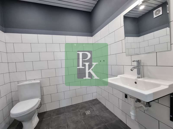 
  Сдается офис 42.3 м². Фото 24.