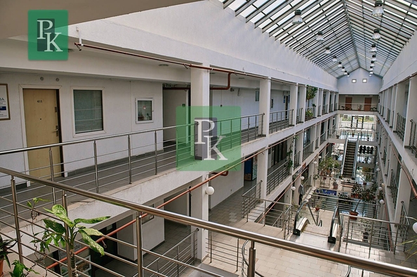 
  Продается универсальное помещение 56.7 м². Фото 2.