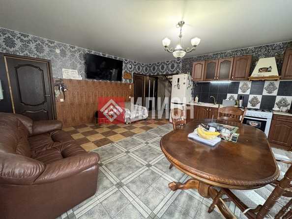 
  Продается коттедж 200 м². Фото 1.