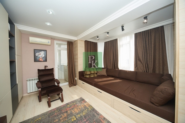 
  Продается 2-комн. квартира 58.7 м². Фото 1.